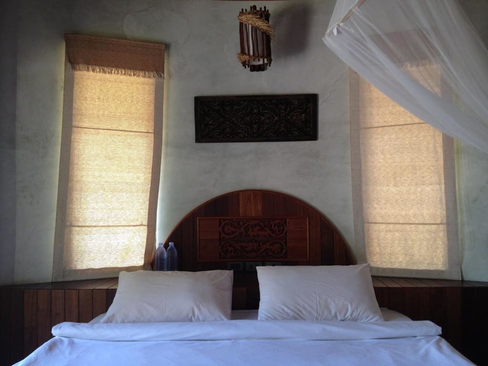 Malibu Beach Bungalows photo4