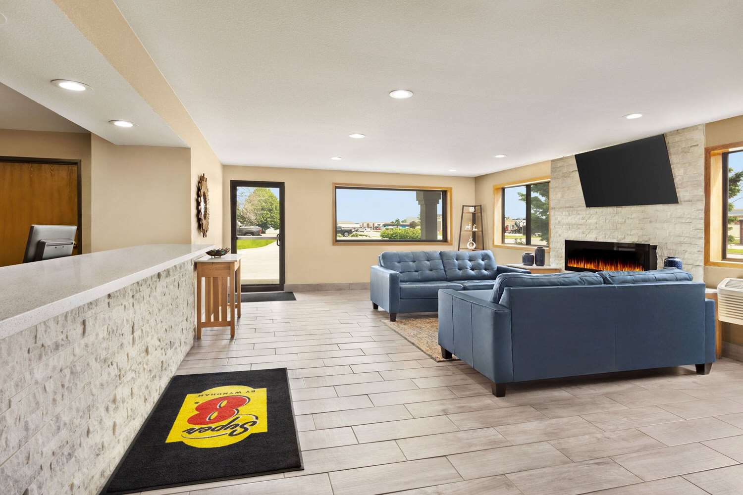 Super 8 By Wyndham Ankeny/Des Moines Area 5/21