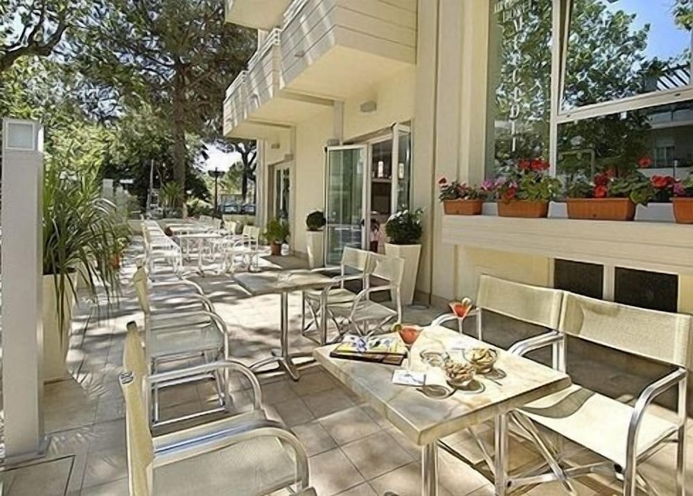 Hotel Muccioli 26/38