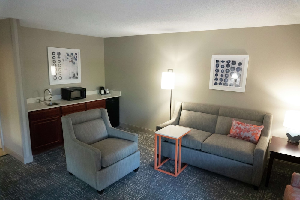 Hampton Inn Rock Hill 32/48