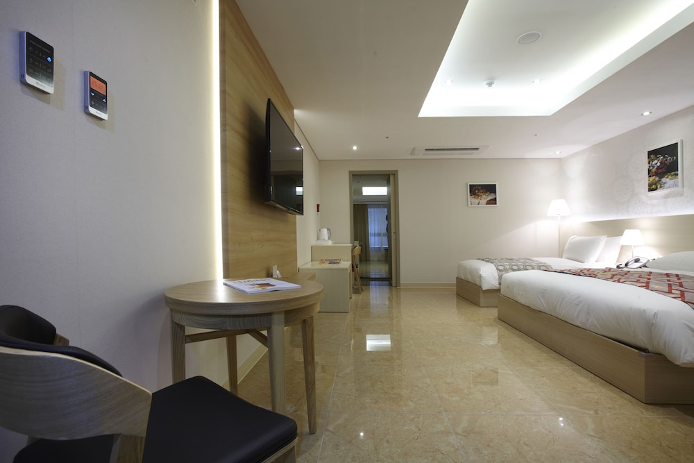 Hotel Sopra Incheon Cheongna 52/67