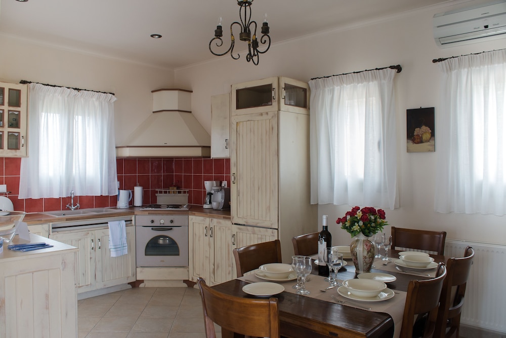 Ionian Sea View Luxury Villas 25/50
