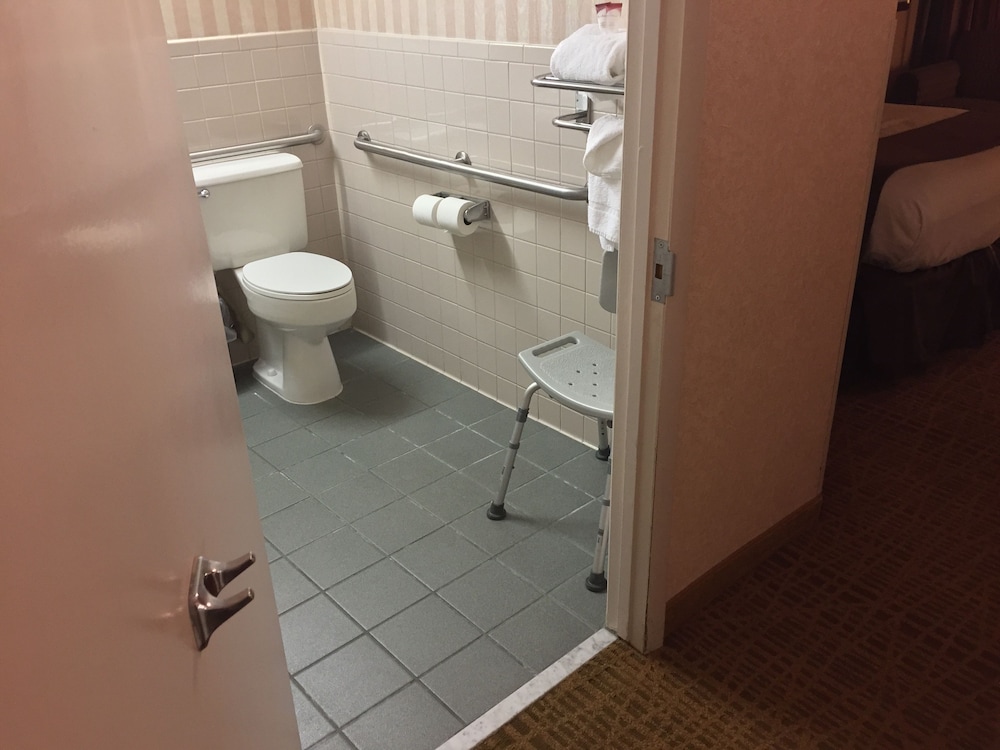 Americas Best Value Inn Suites Boise 35/37