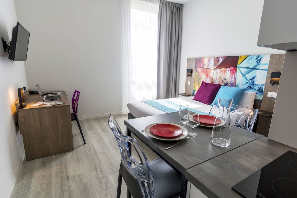 Appart-Hotel Mer & Golf City Bordeaux Lac 39/53