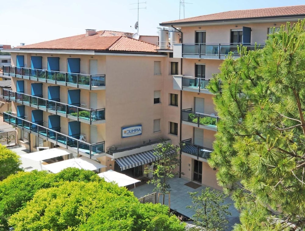 Aparthotel Olimpia 6/62