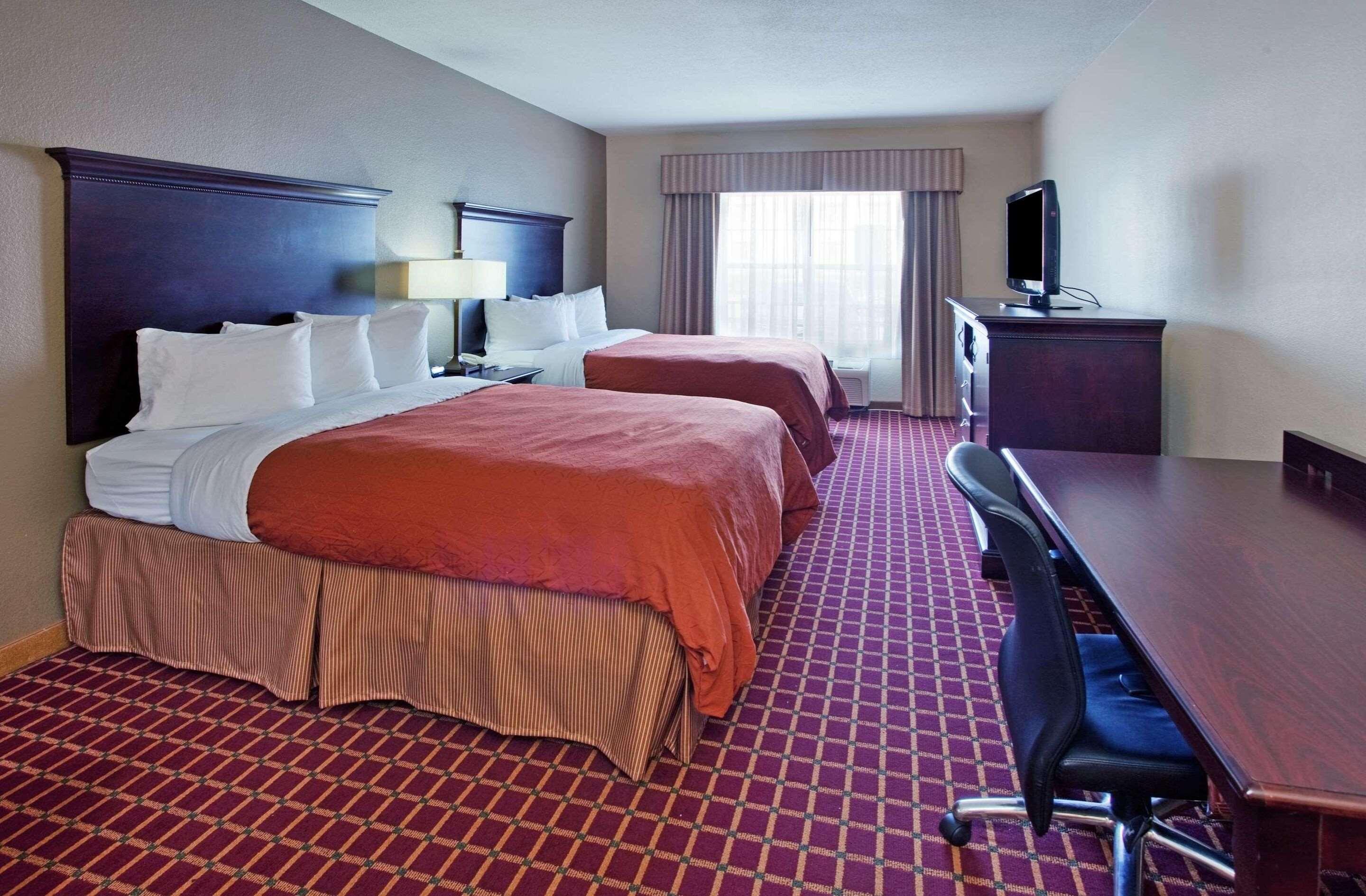 SUITE, 2 QUEEN BEDS