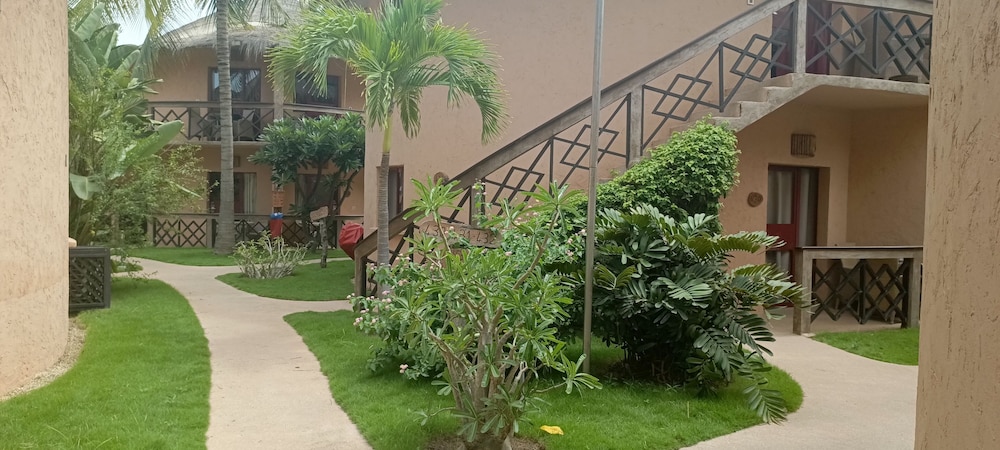 Movenpick Resort Lamantin Saly 46/49