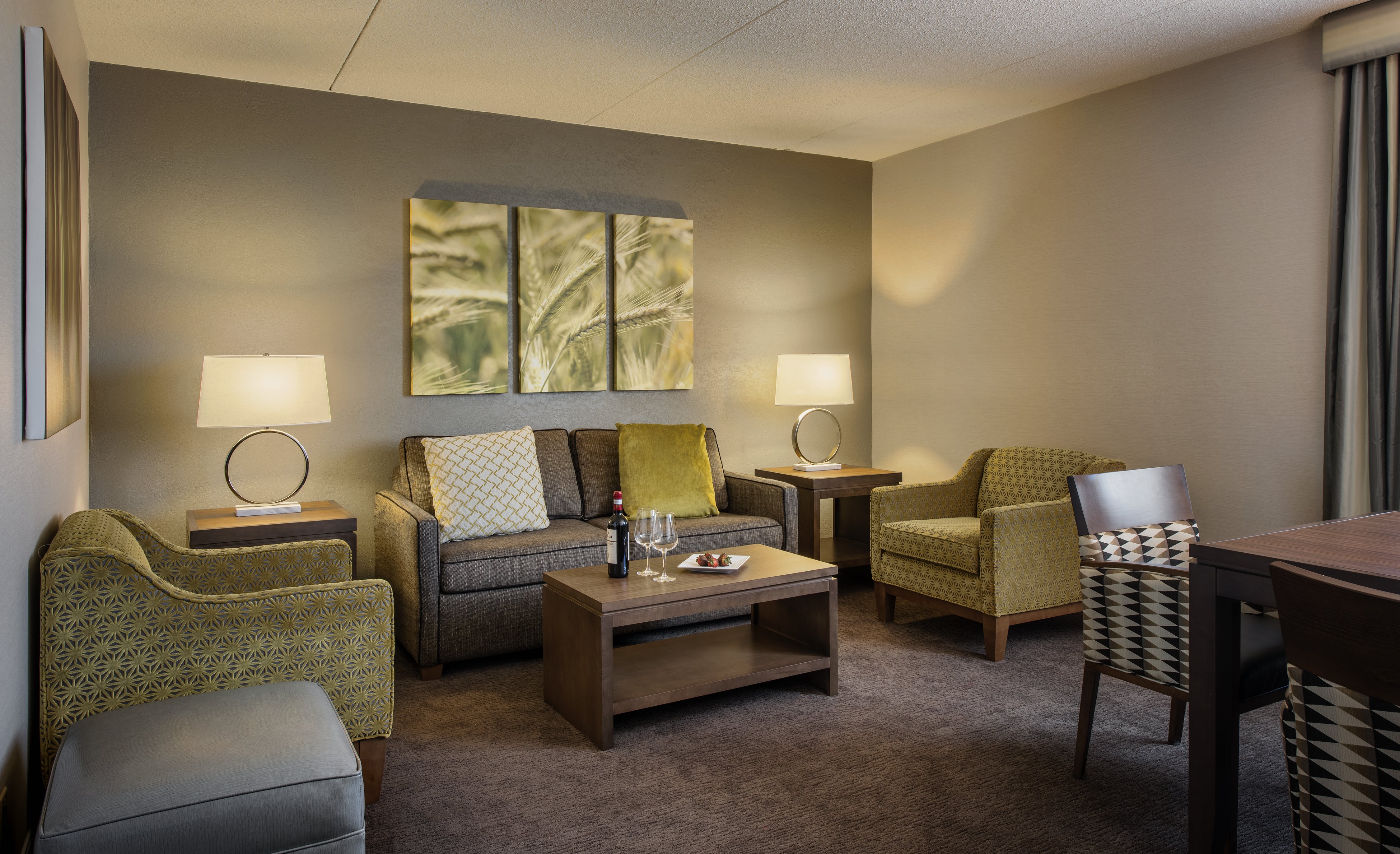 Holiday Inn Winnipeg South 33/81