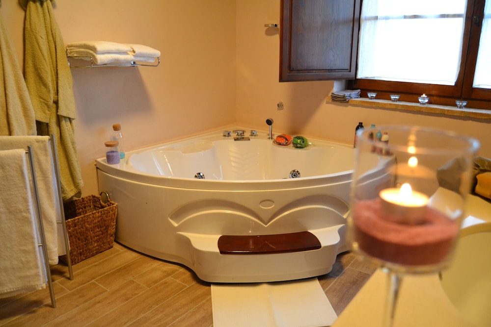 GH Borgo Pulciano 49/50