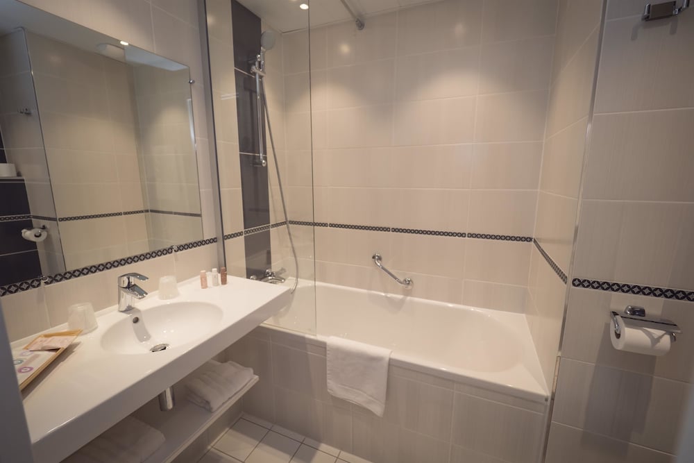 Best Western Plus Le Roof 25/67