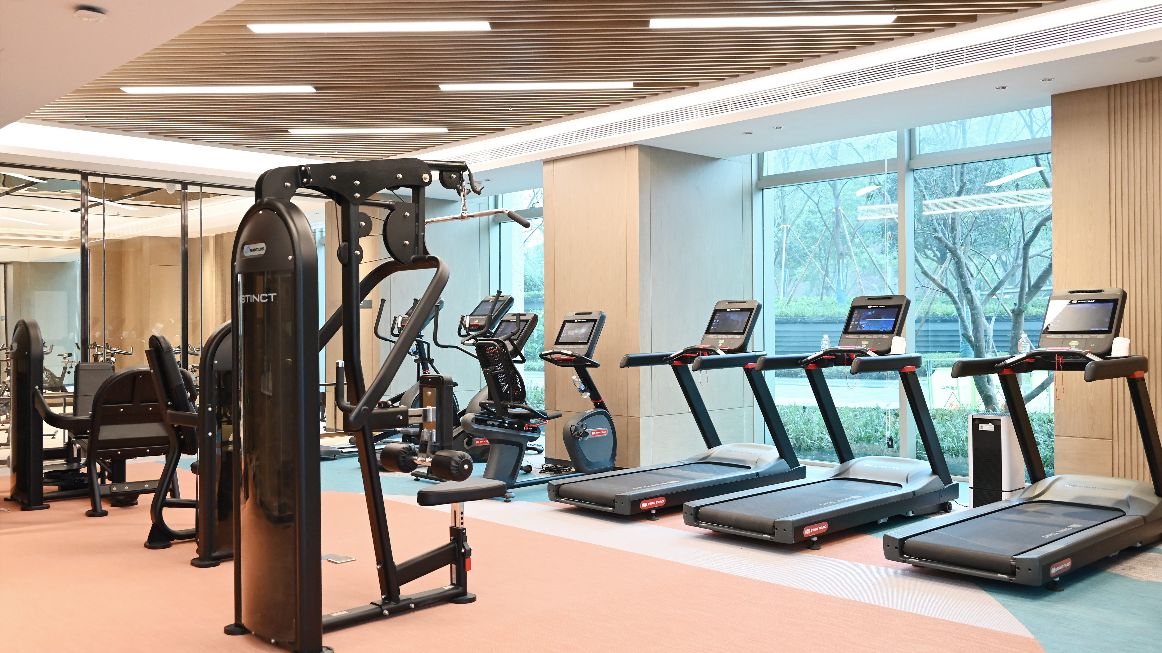 Holiday Inn Chongqing Science Hall Hotel 22/50