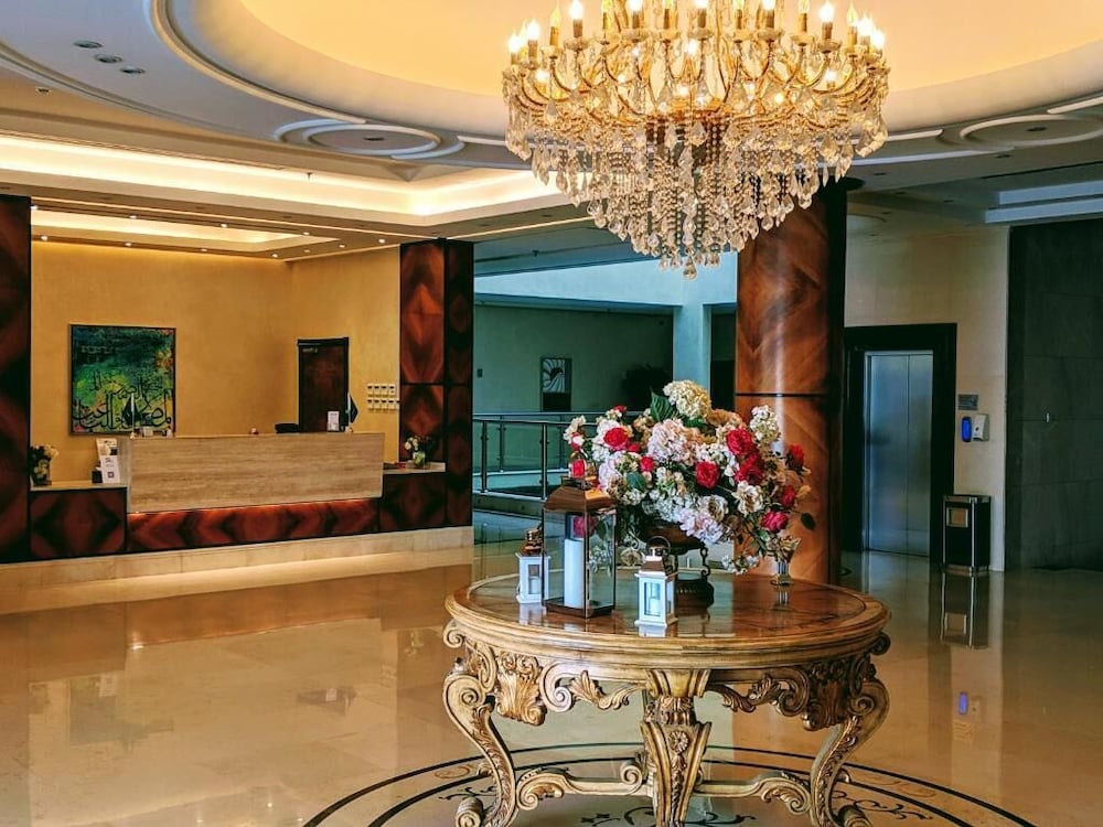 Mandarin Hotel Apartments 36/49