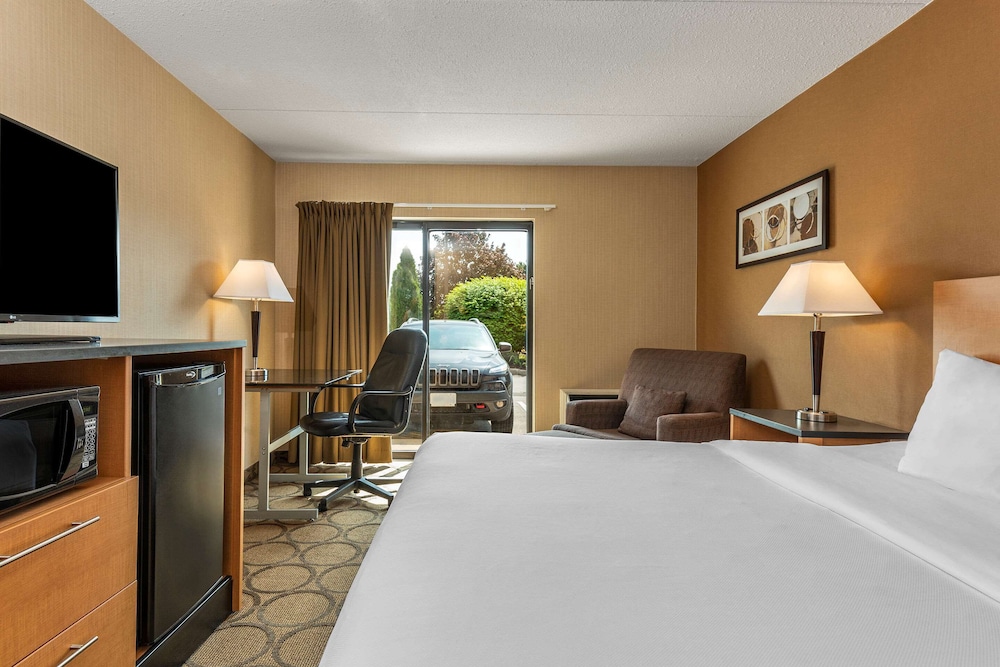 Comfort Inn Parry Sound 13/35