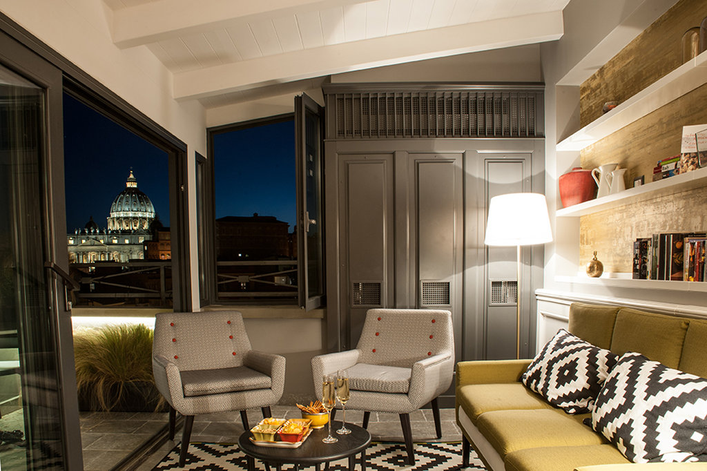 Residence Trianon Borgo Pio 40/72