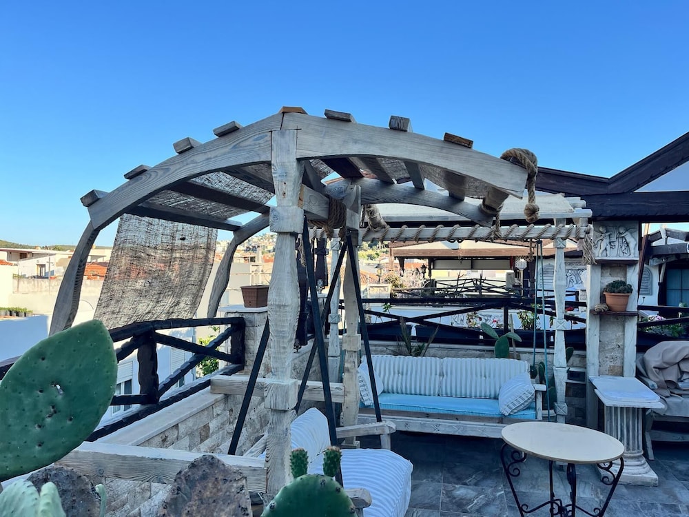 Golden Stone Butik Otel 5/50