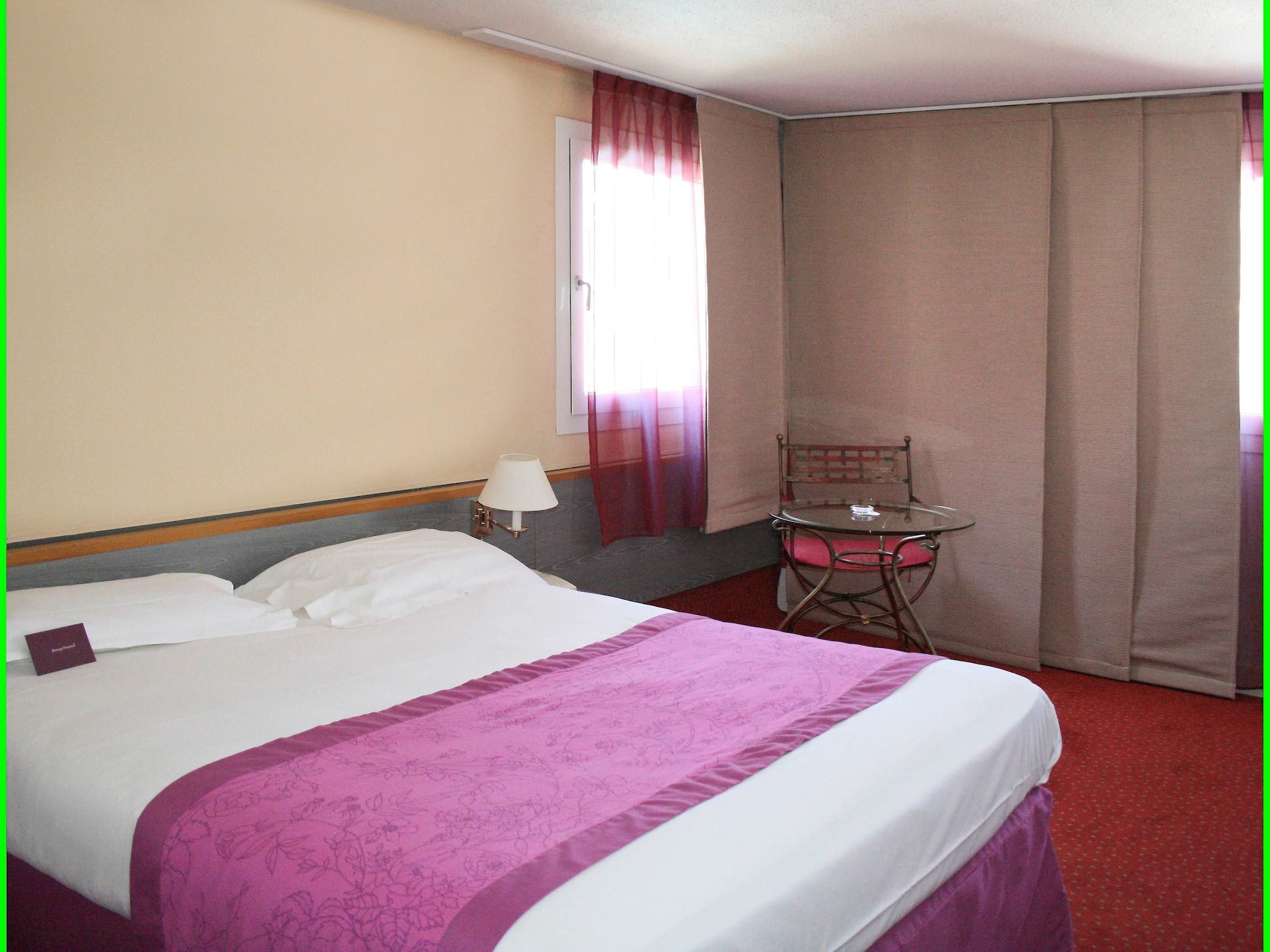 غرفة بريفيليج بسرير مزدوج، MERCURE CANNES MANDELIEU 7/10