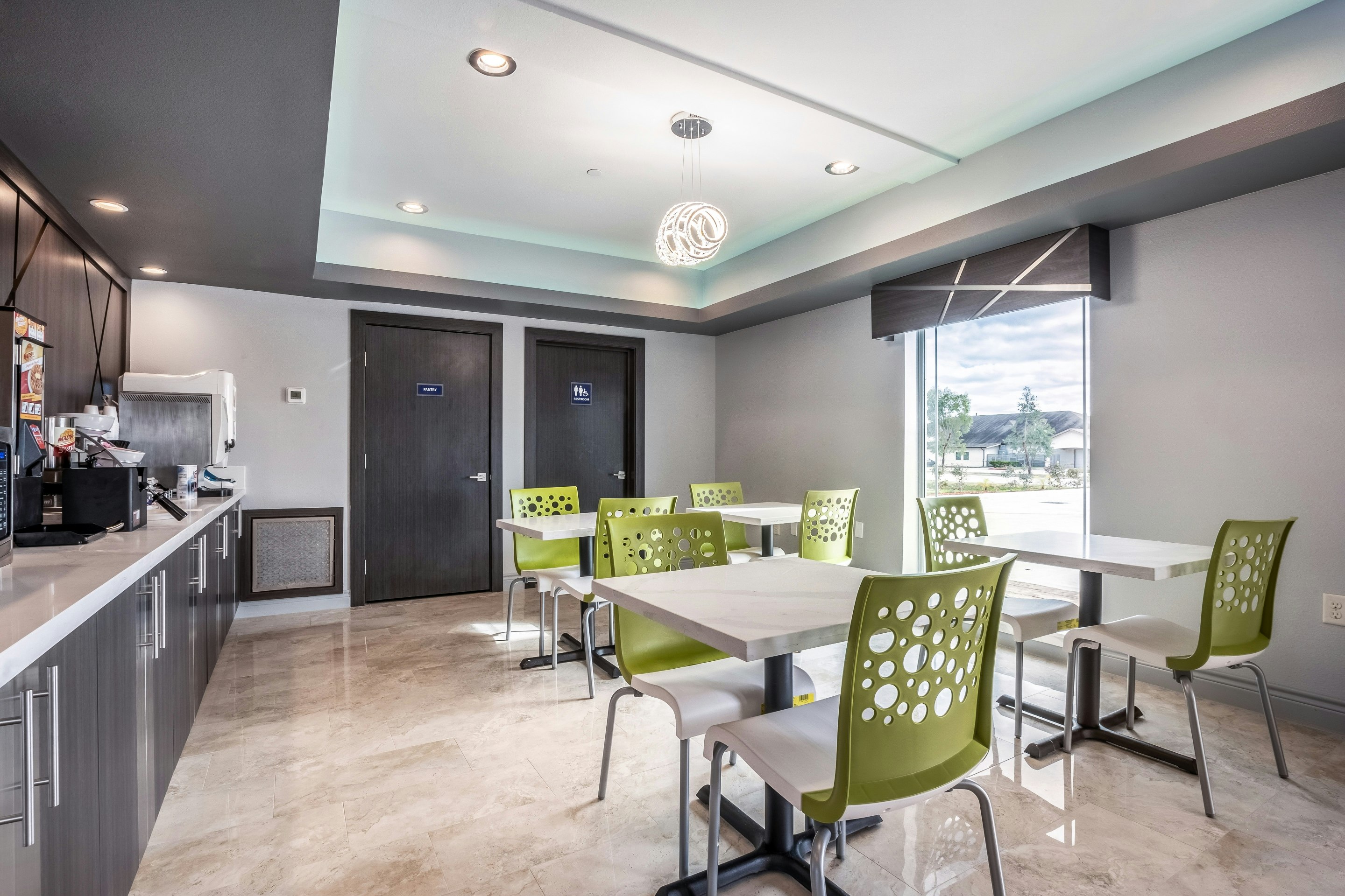 Scottish Inns and Suites Katy TX 16/24