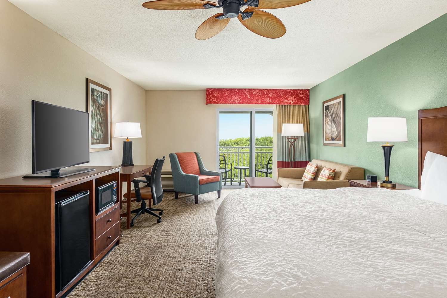 Room, King Bed, Ocean Front
