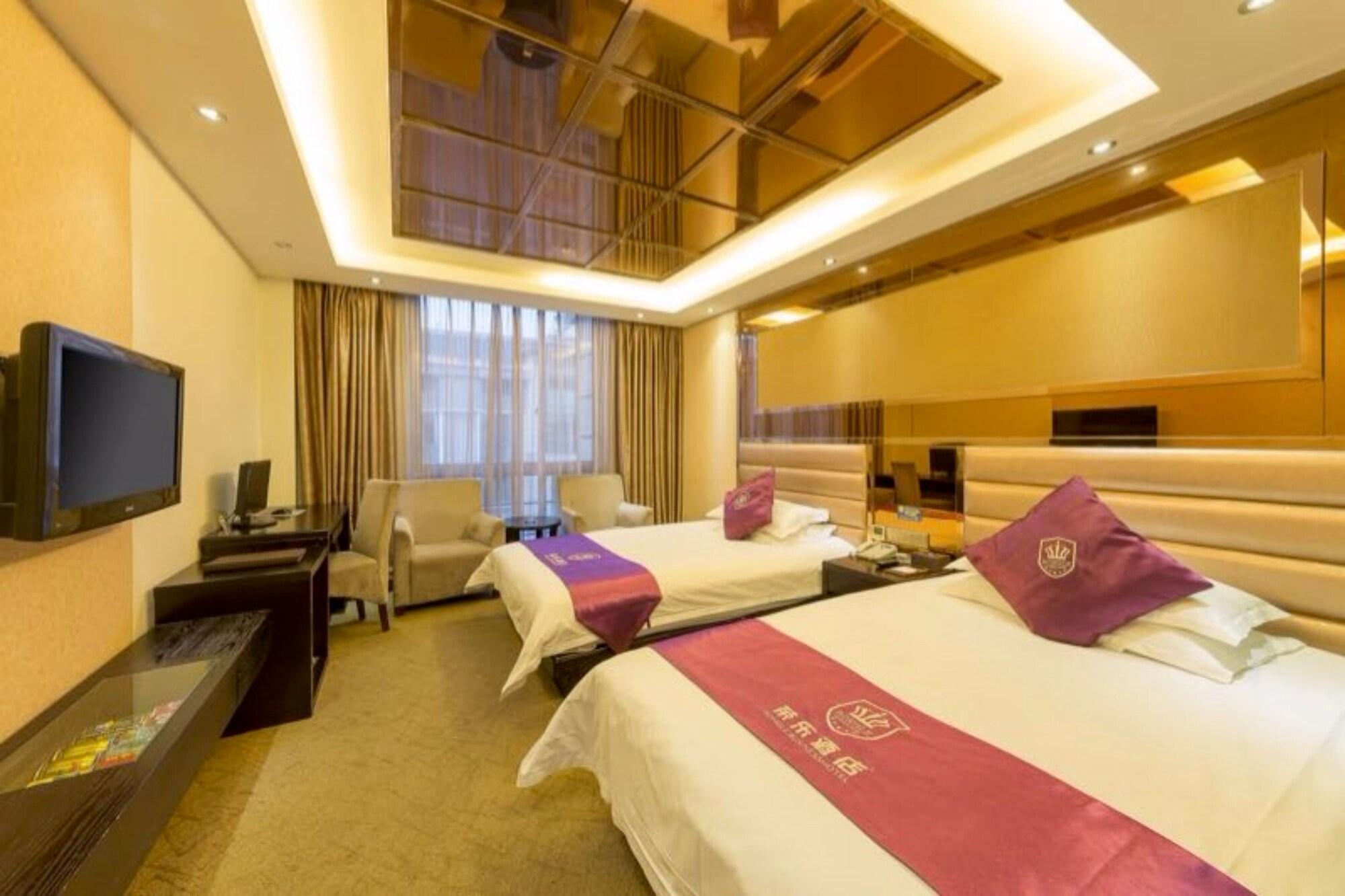 Rong Le Business Hotel 12/33