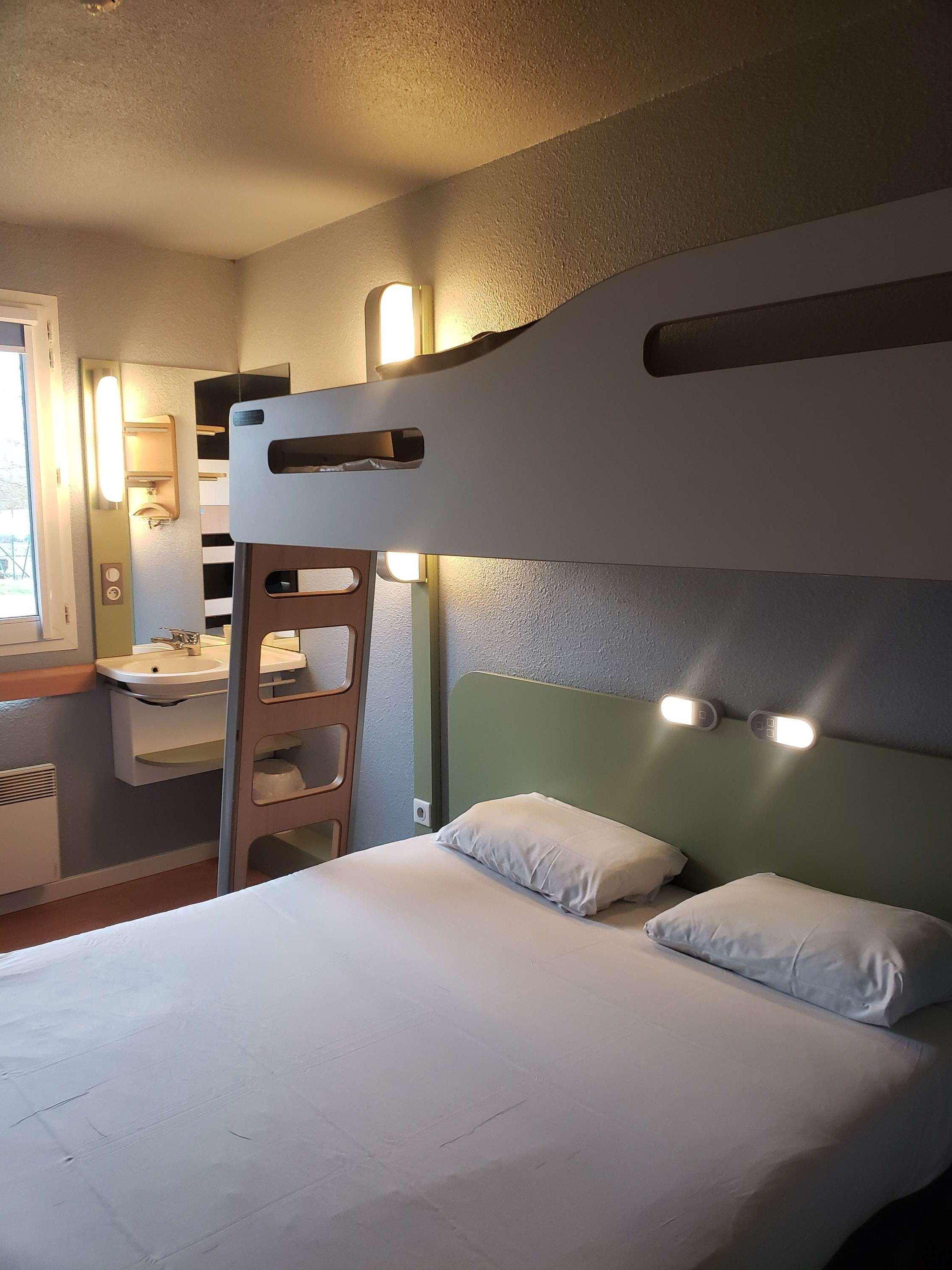 ibis budget Dommartin les Cuiseaux 15/30