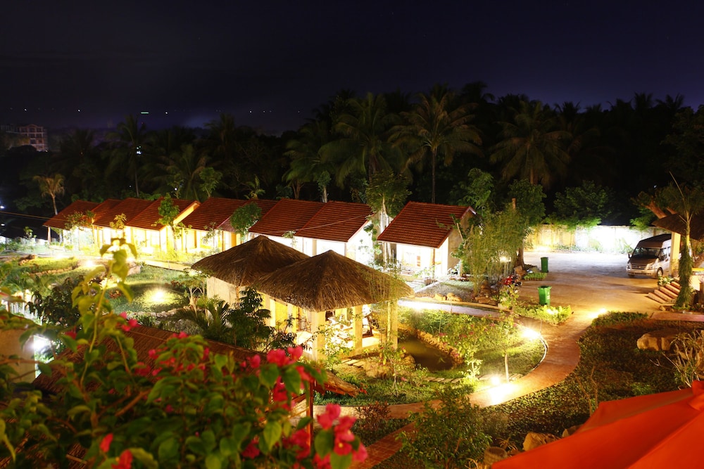 Daisy Resort 57/75