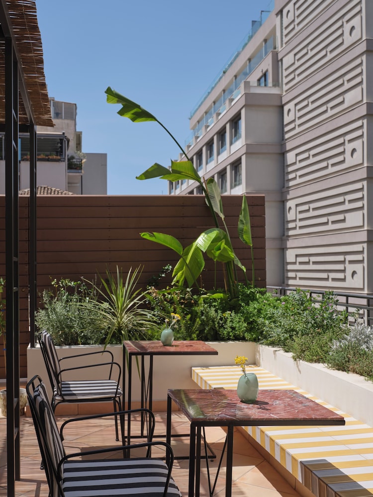 Astikon House 53/59