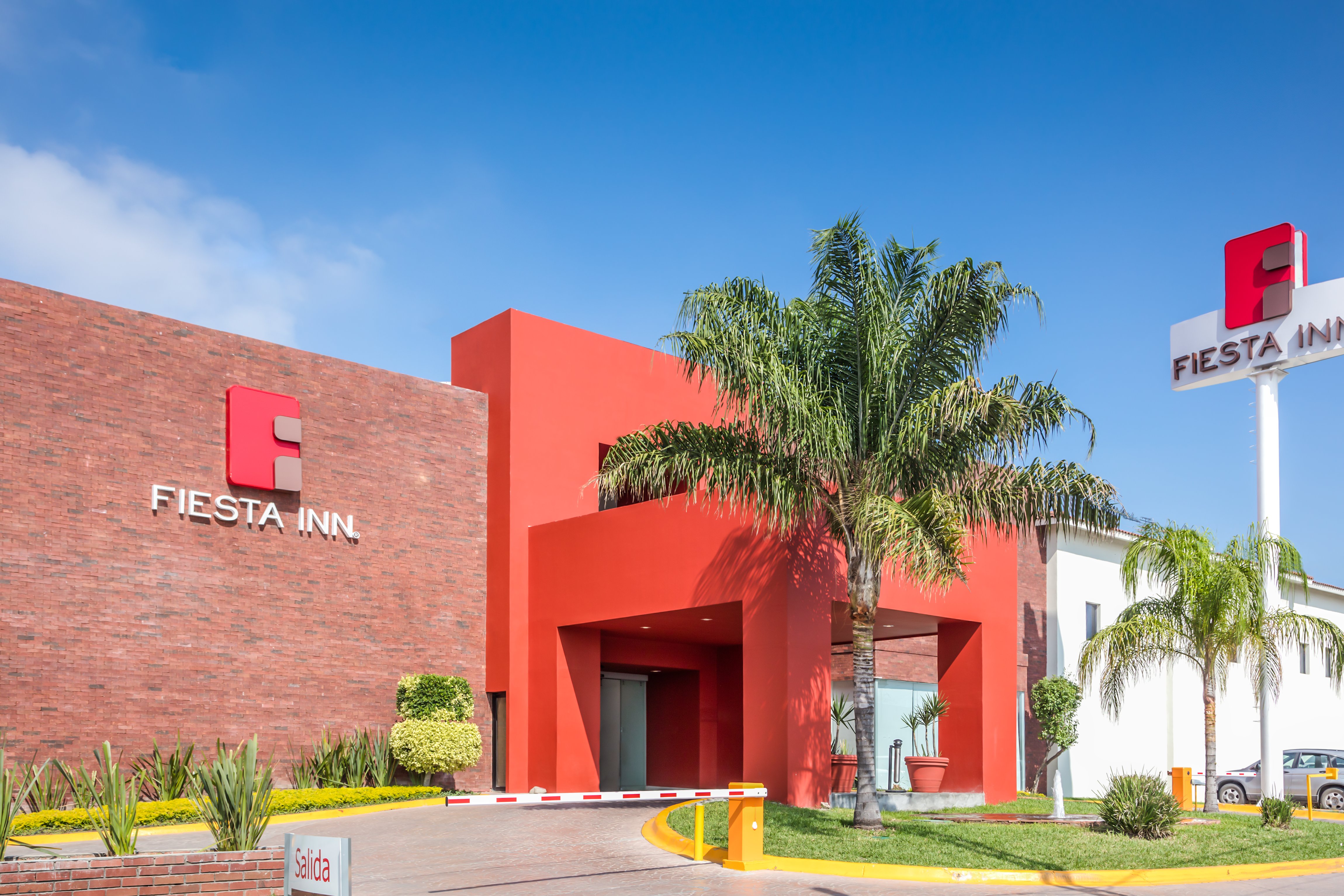 Fiesta Inn Monterrey La Fe 5/53