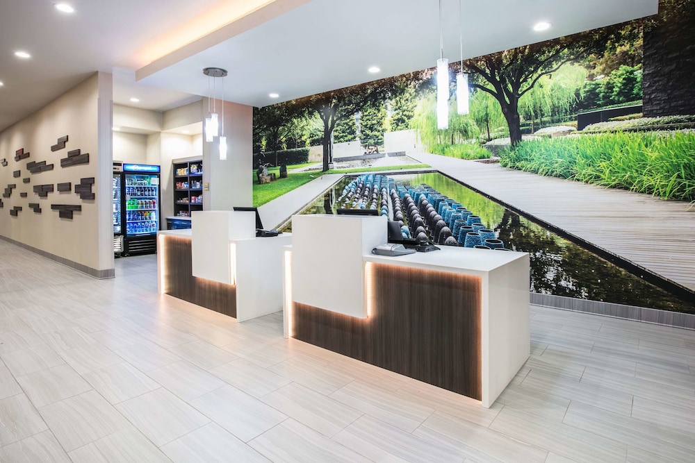 La Quinta Inn & Suites by Wyndham Dallas - Richardson 4/31