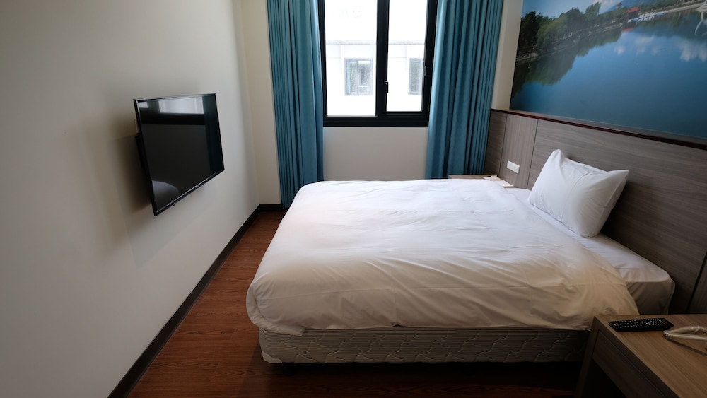 CHIILIH HOTEL- Su ao 10/18