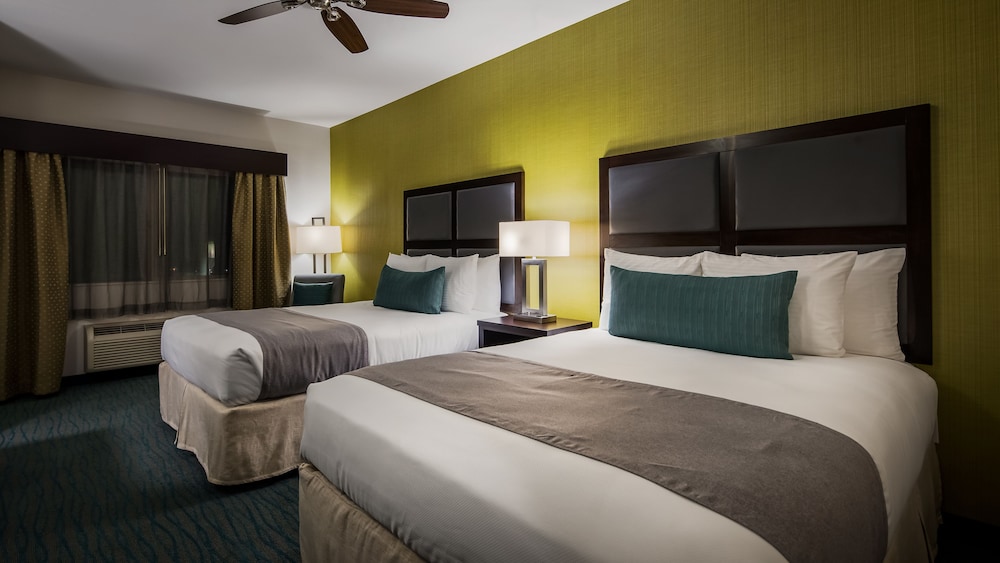 Best Western Plus Taft Inn 13/41