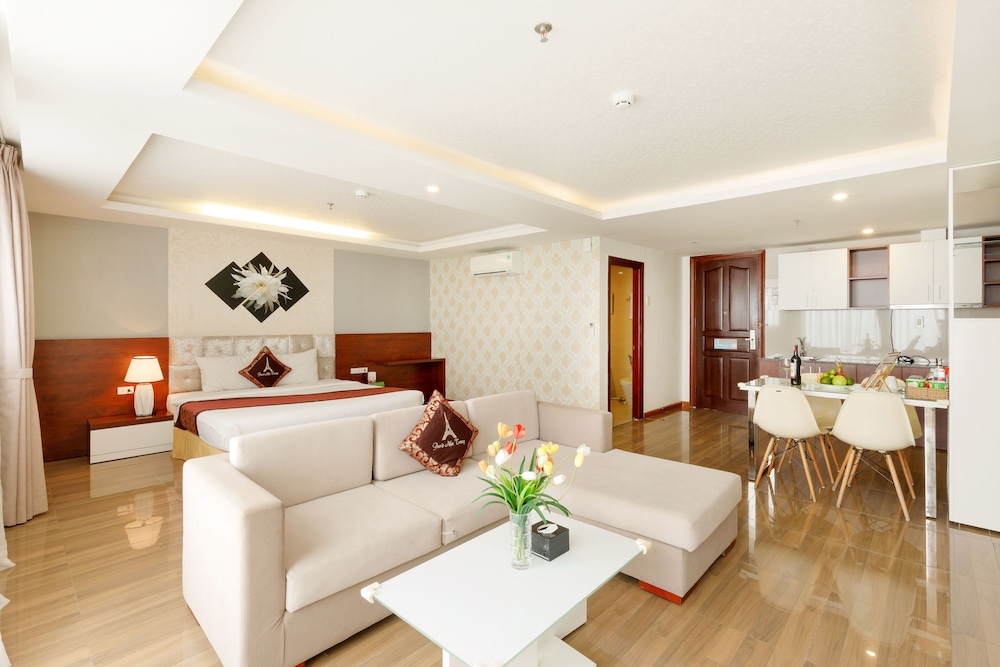 Paris Nha Trang Hotel & Apartment 46/72