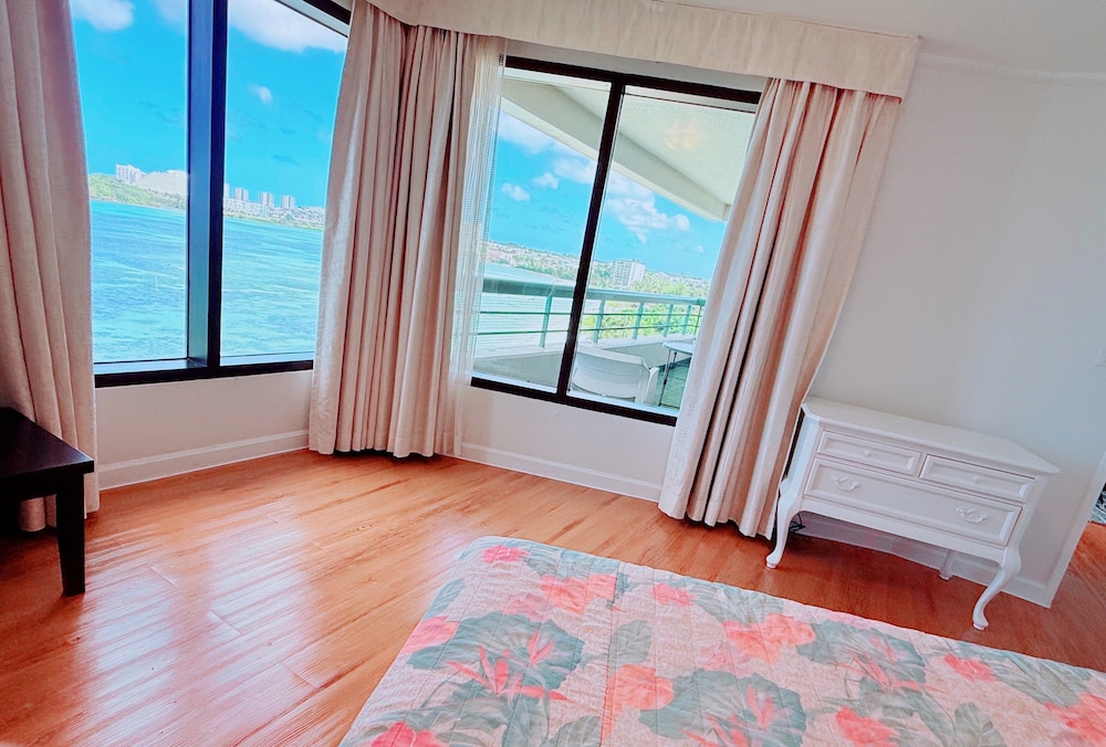 Alupang Beach Tower 44/73