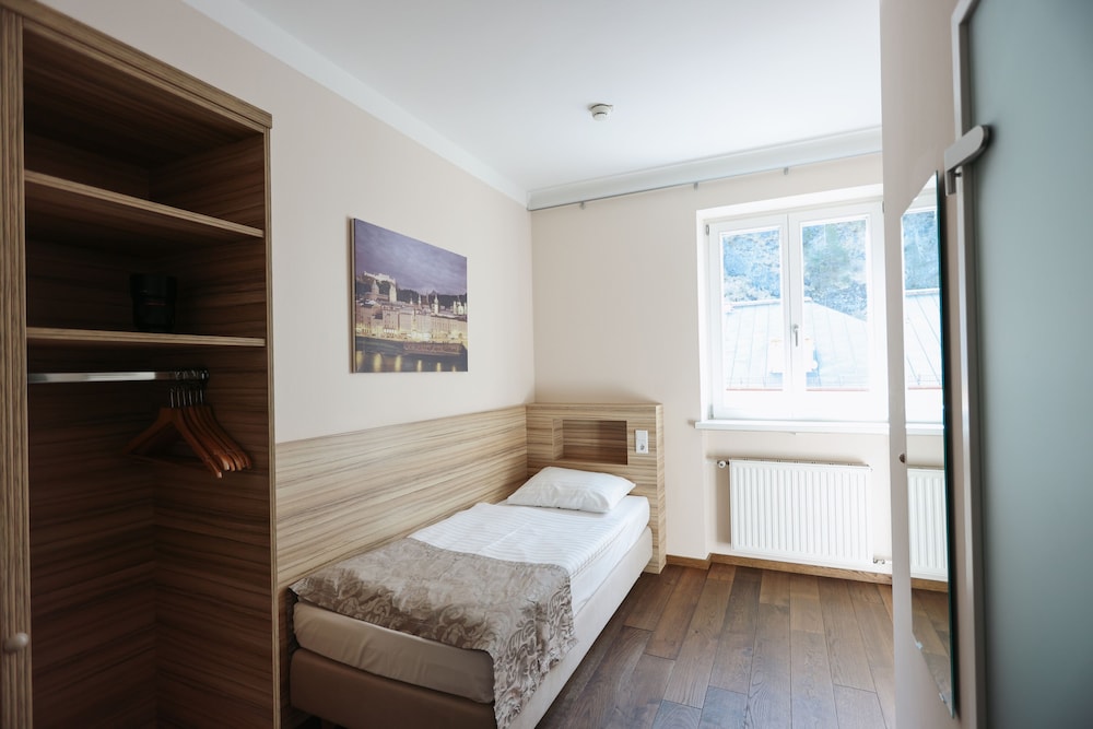 Altstadt Hotel Hofwirt Salzburg 42/89