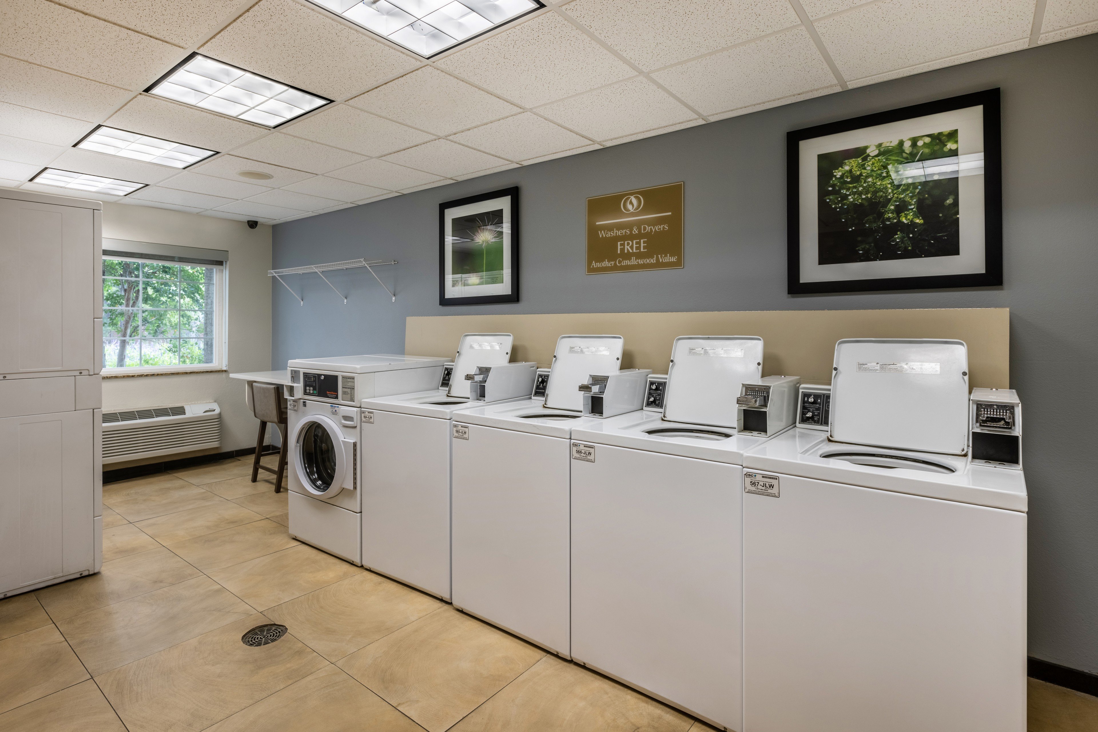 CANDLEWOOD SUITES BLUFFTON - HILTON HEAD 58/73