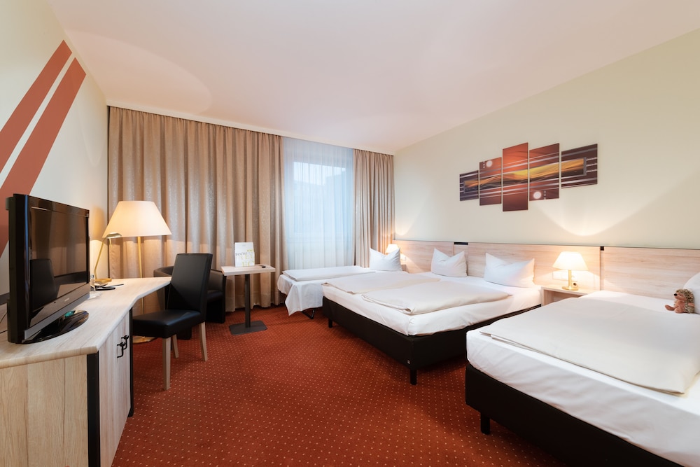 Novina Hotel Sudwestpark Nurnberg 22/68