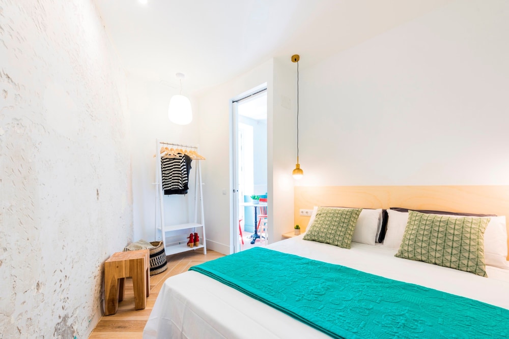 Be Mate Gran Via Suites 19/50