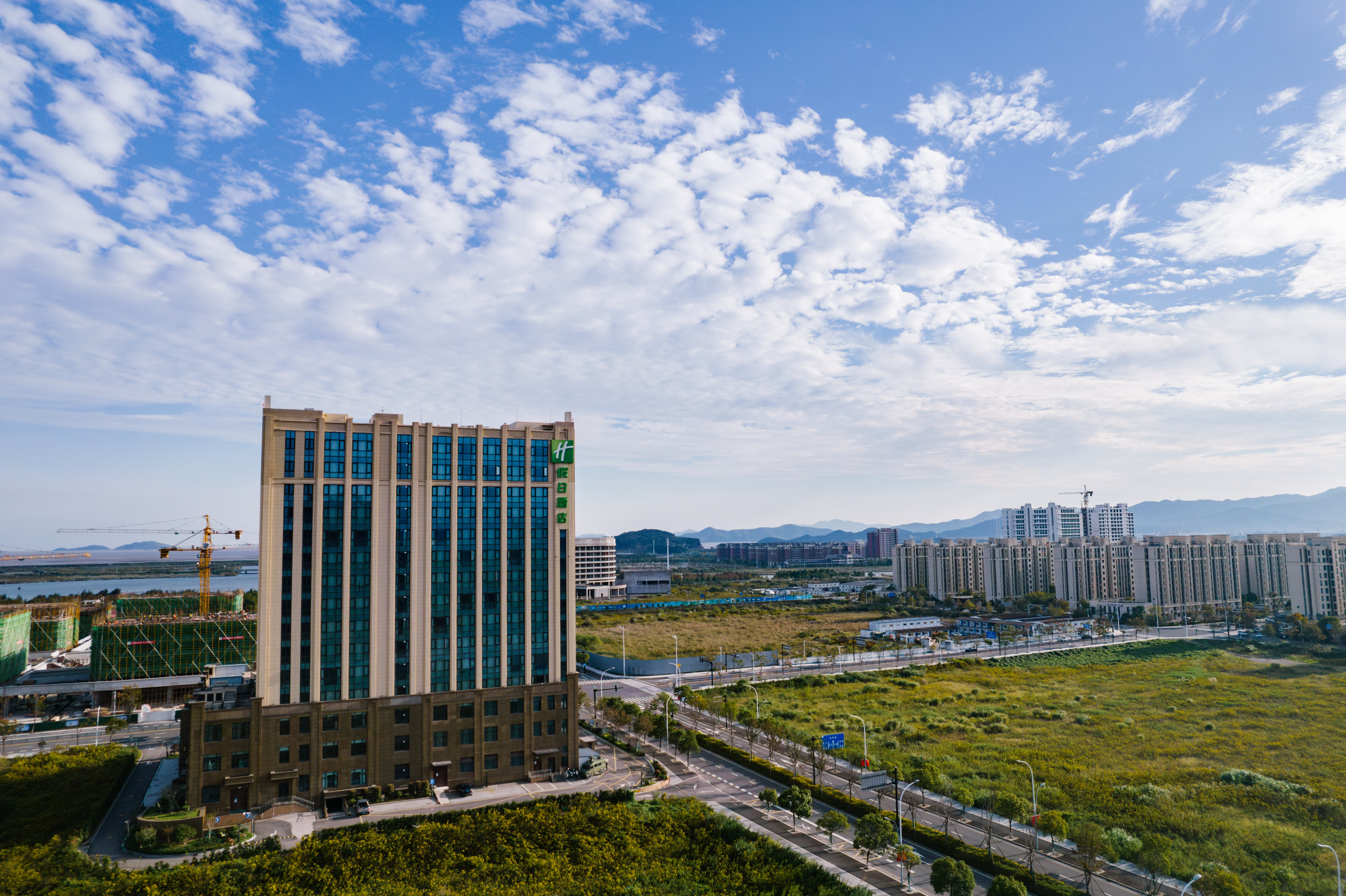 Holiday Inn Ningbo Xiangshan Damu Bay Hotel 3/41
