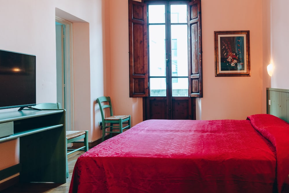 SUPERIOR, DOUBLE BED