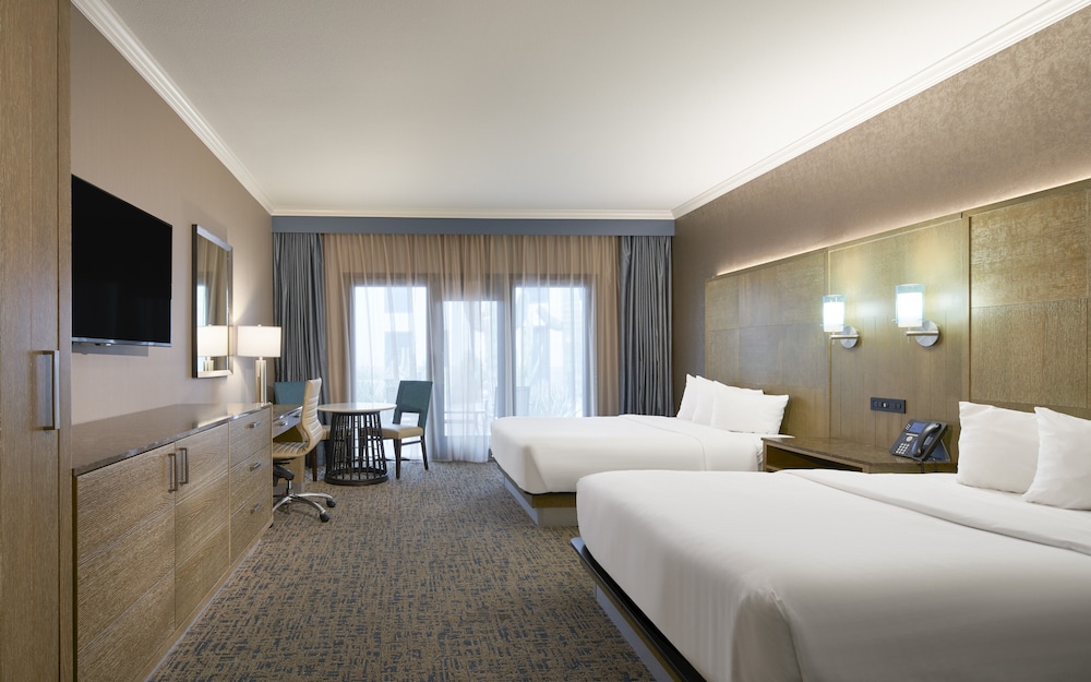 Harrah's Ak-Chin - A Caesars Rewards Destination 7/42