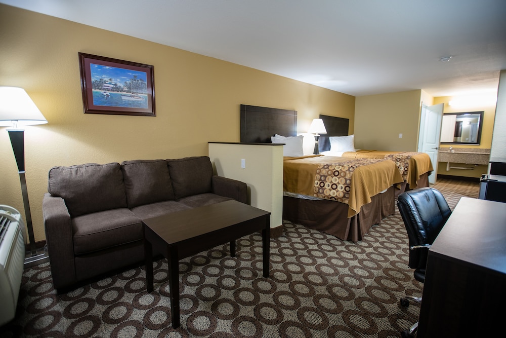 Relax Inn &amp; Suites 60/82