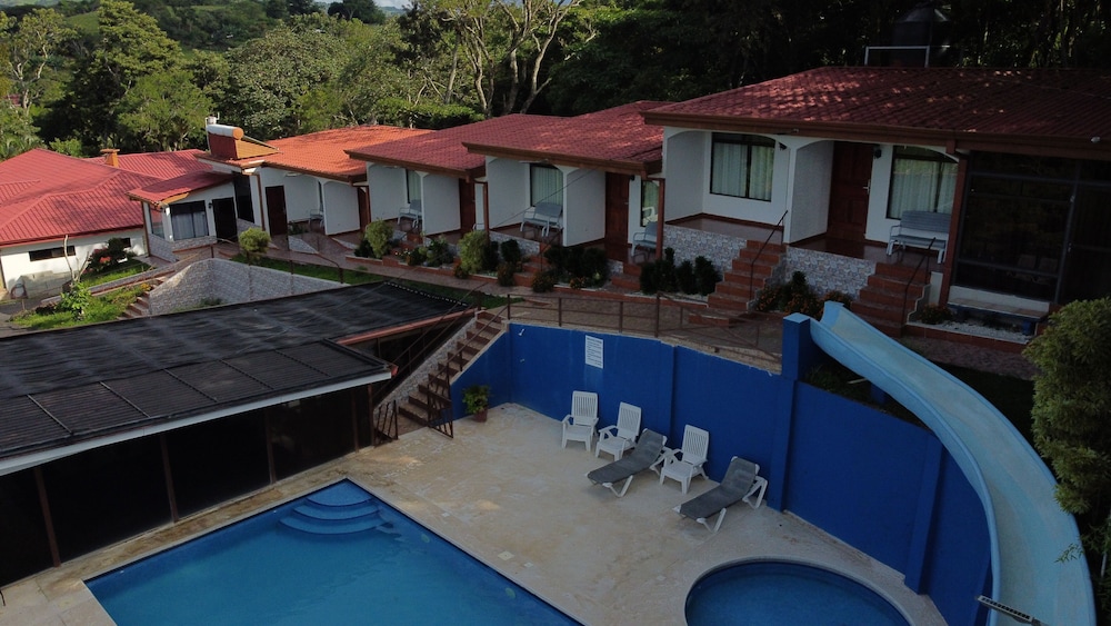 Cielo Azul Resort Hotel 24/34