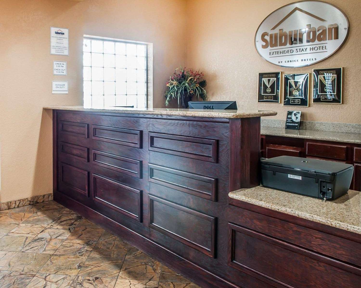 Suburban Studios Alamogordo 4/10