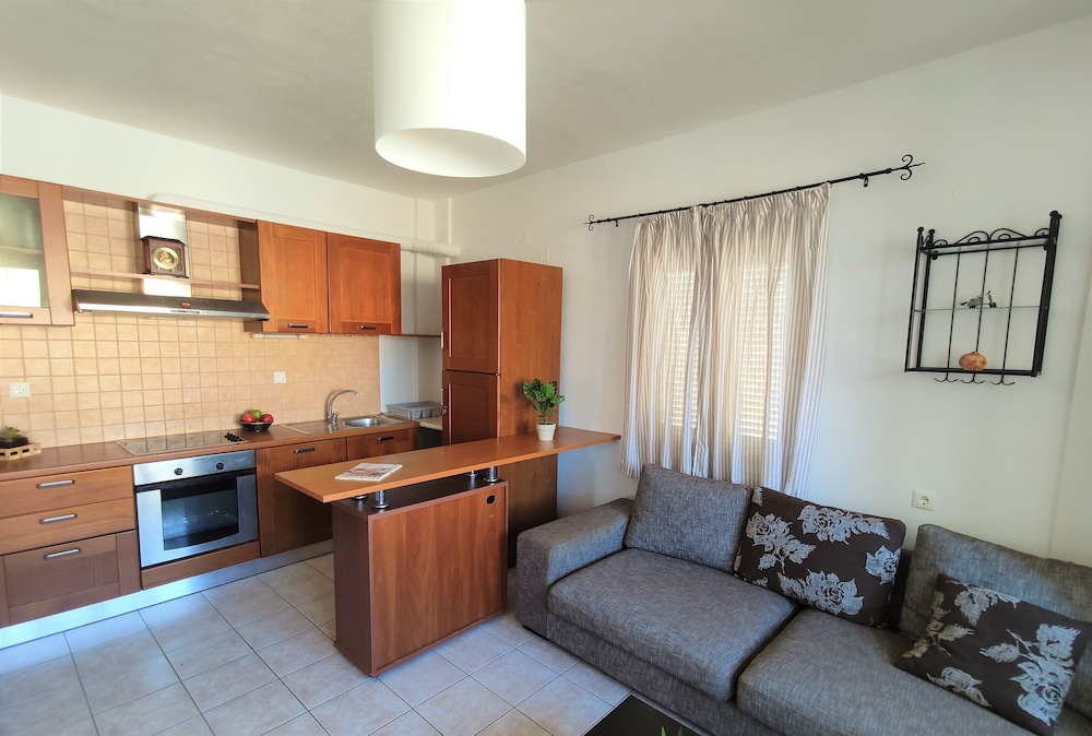 Kostas Apartments 25/48