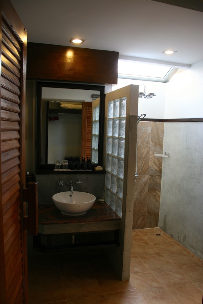 Palita Lodge 71/73