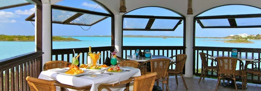 Neptune Villas 57/74