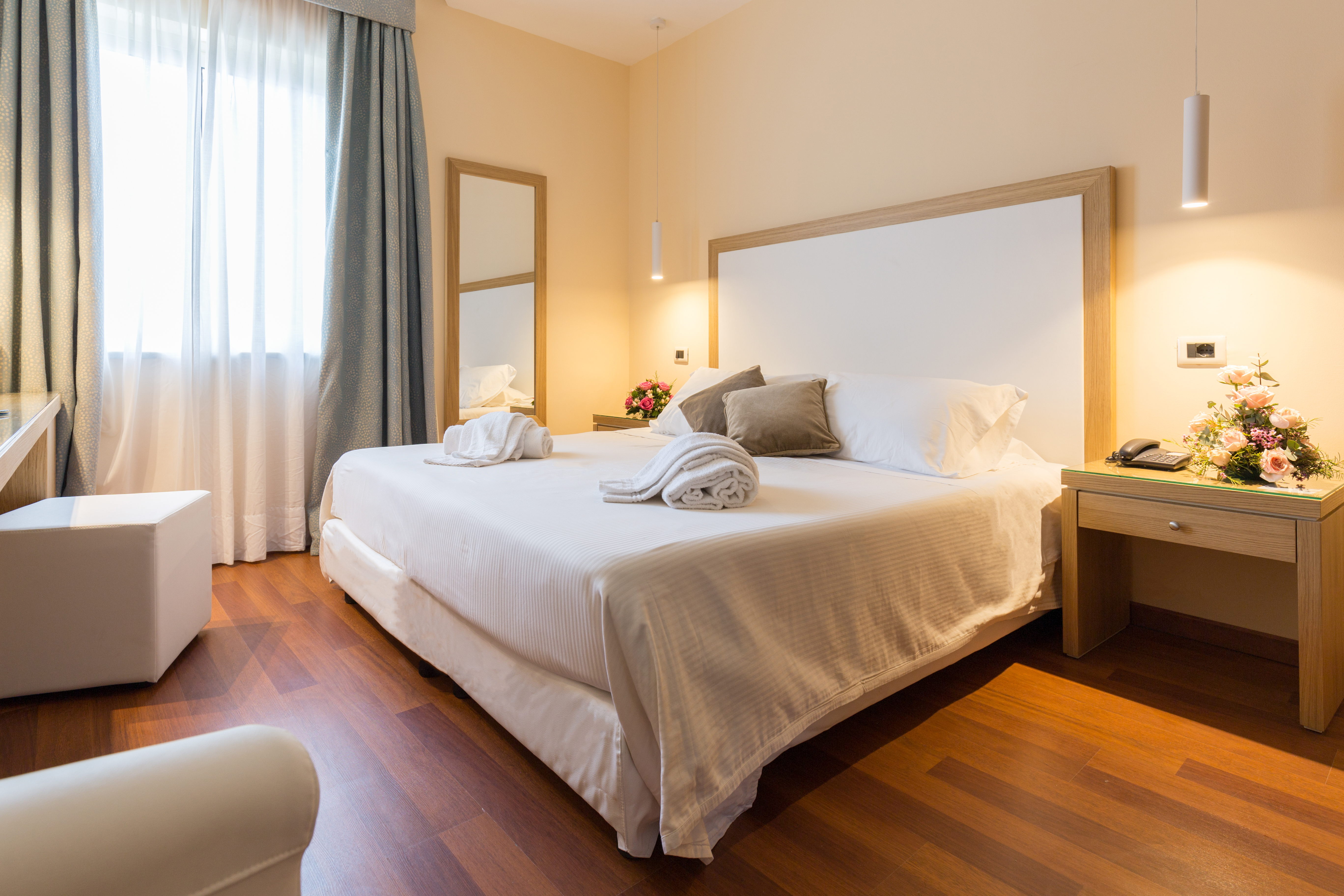 VILLA ESPERIA 20/50