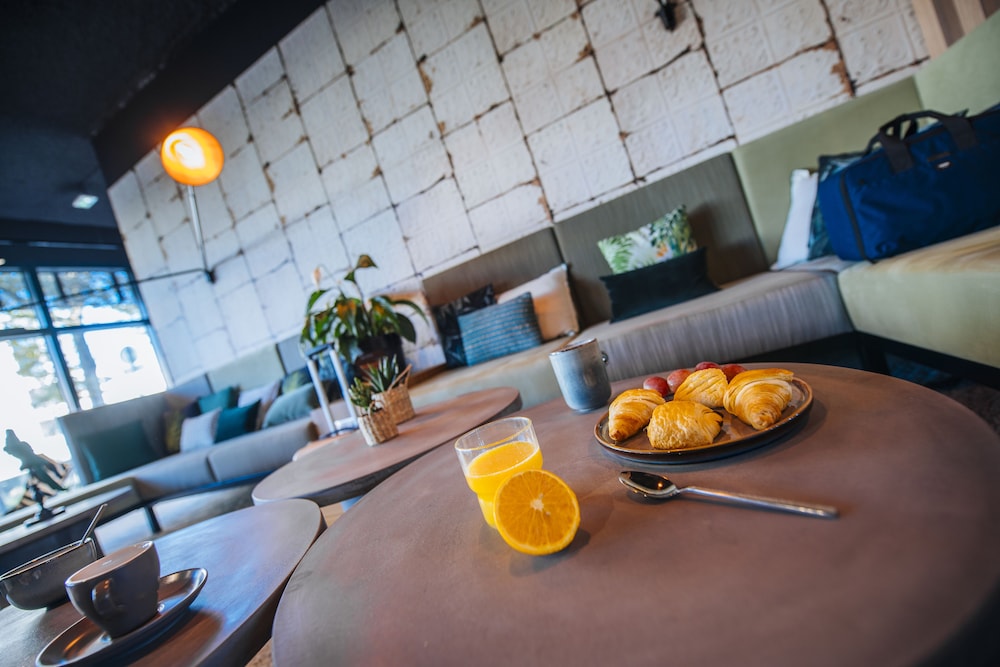 ibis Styles Rouen Centre Rive Gauche 55/67