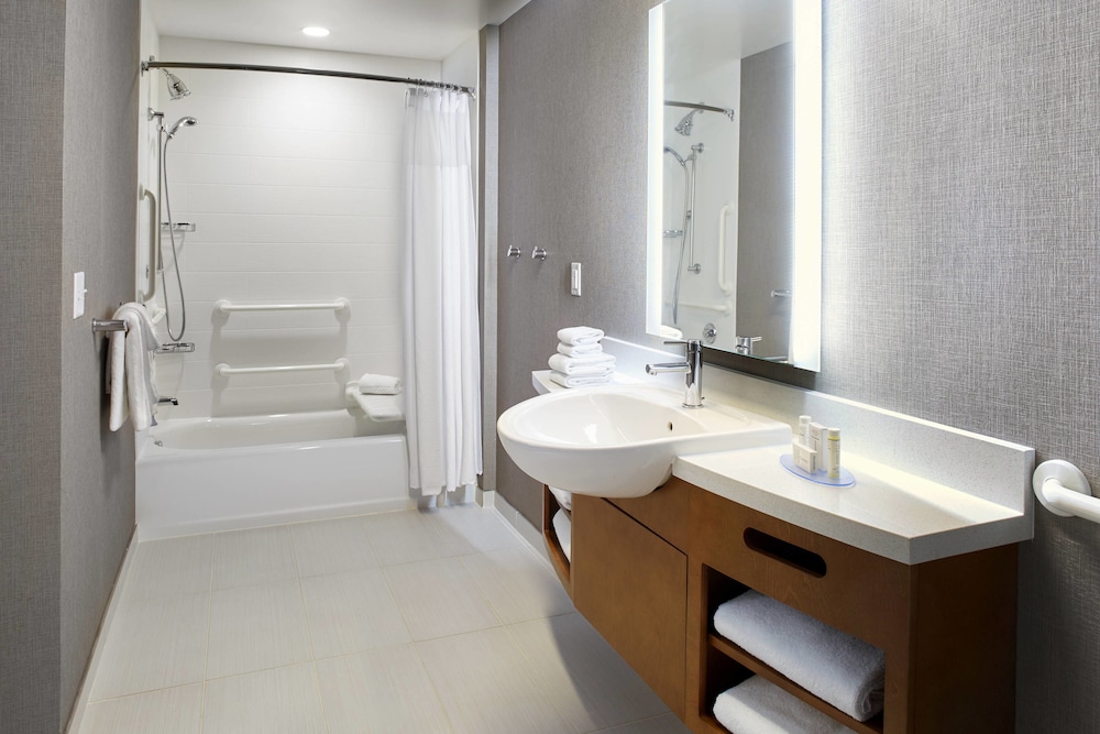 Springhill Suites Dayton Beavercreek 12/31