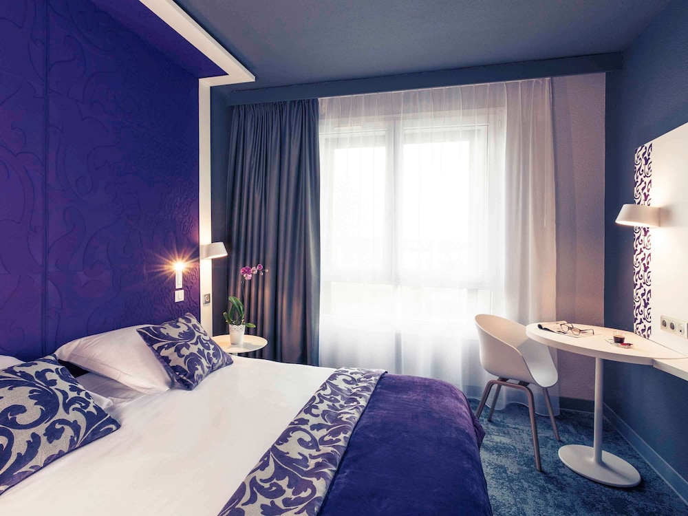 Mercure La Roche Sur Yon Centre 15/76
