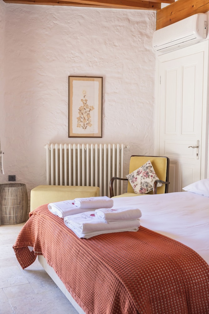 La Grenadine Hotel 9/50